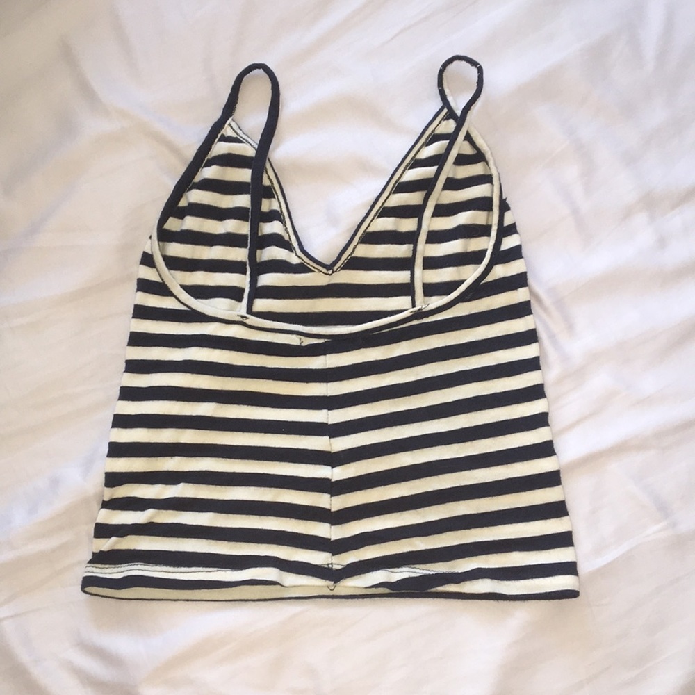 Crop top bundle!!! - Picture 3 of 7